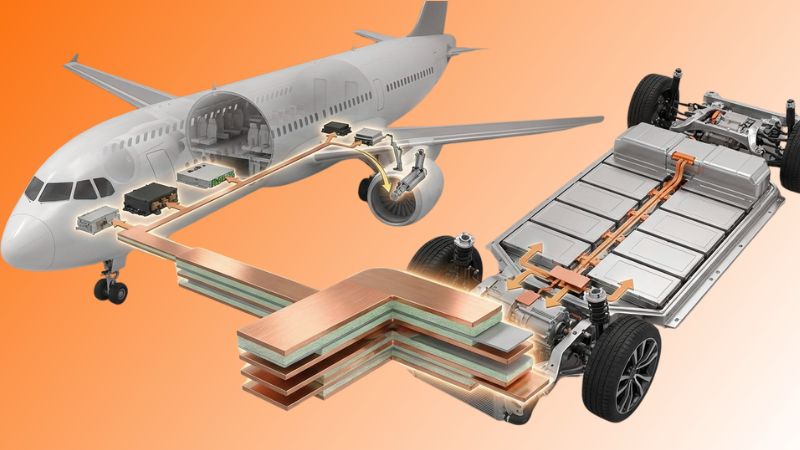 Airplane with electric busbar system